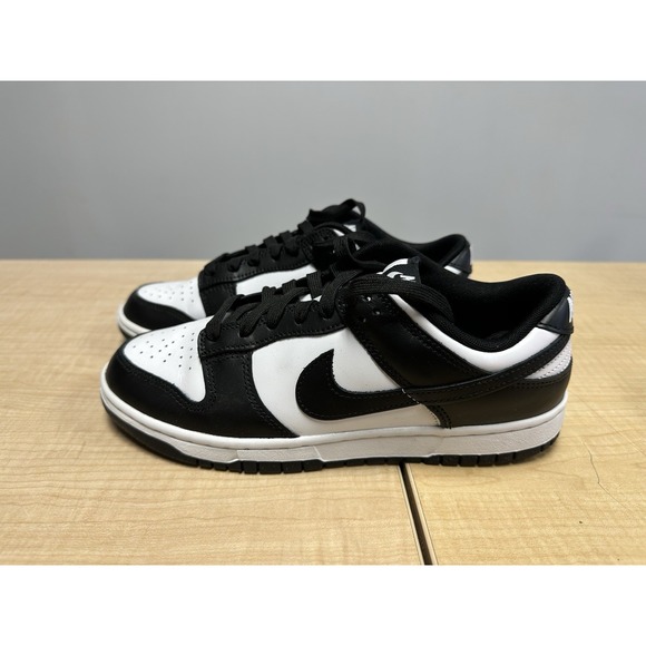 Size 8 - Nike Dunk Low Black White Mens 8 - Picture 6 of 13